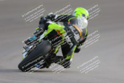 media/Dec-17-2022-SoCal Trackdays (Sat) [[224abd9271]]/Turn 10 Backside (120pm)/